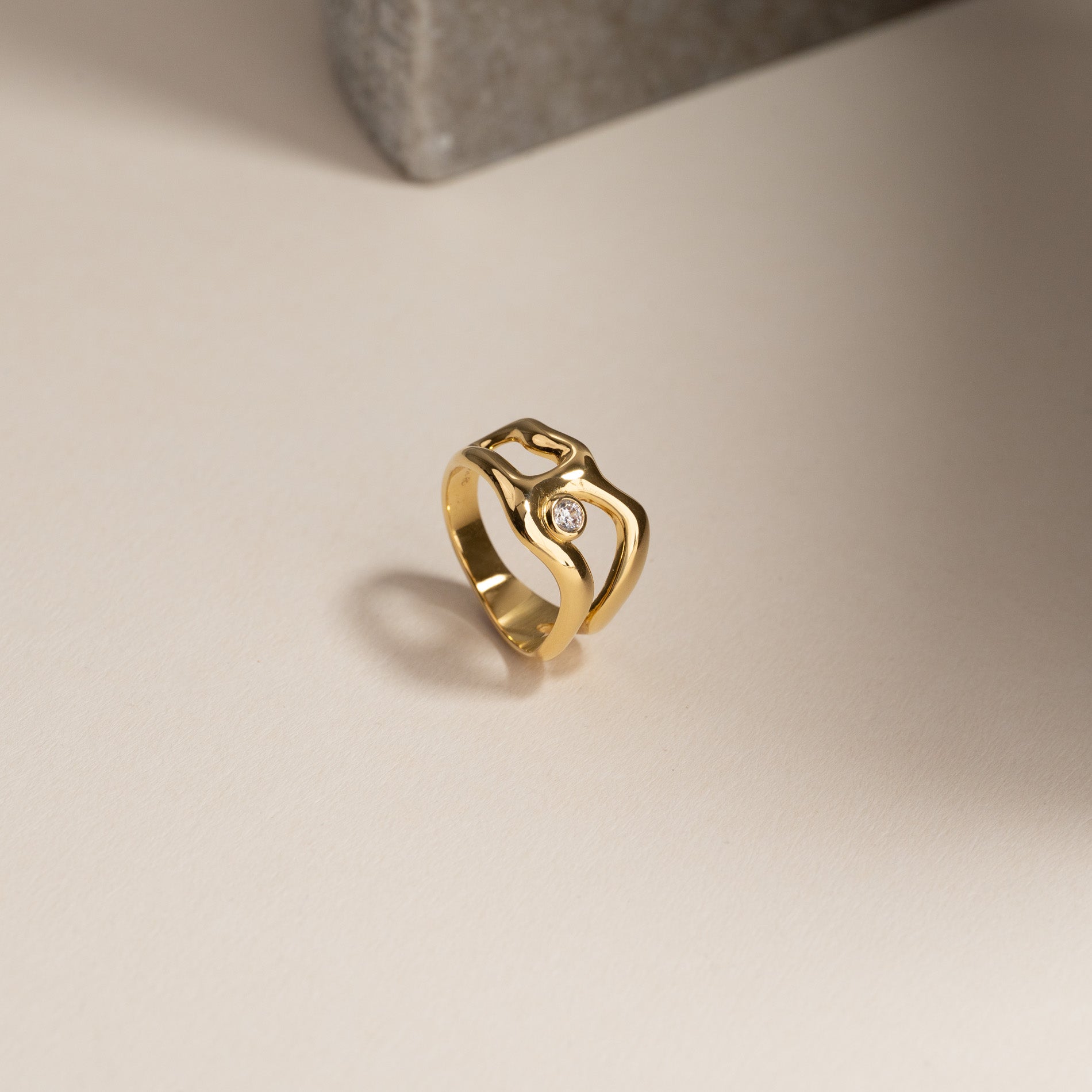 Astra Angel Rings ASTRA CRYSTAL GOLDEN RING – Sisi Copenhagen