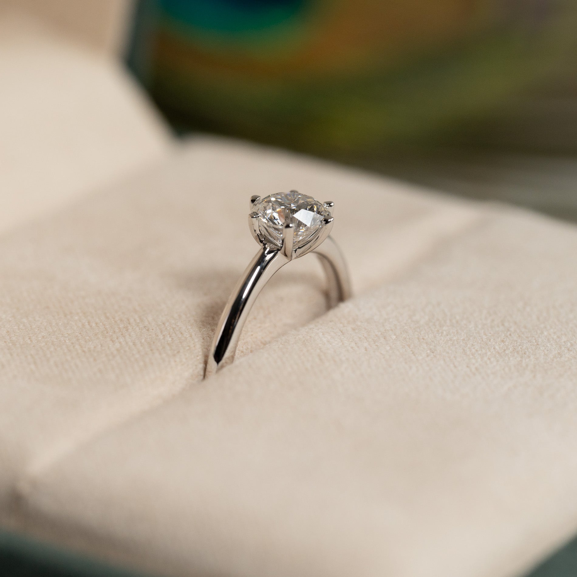 CLASSIC SOLITAIRE 6-PRONG DIAMOND RING WG - Main Image