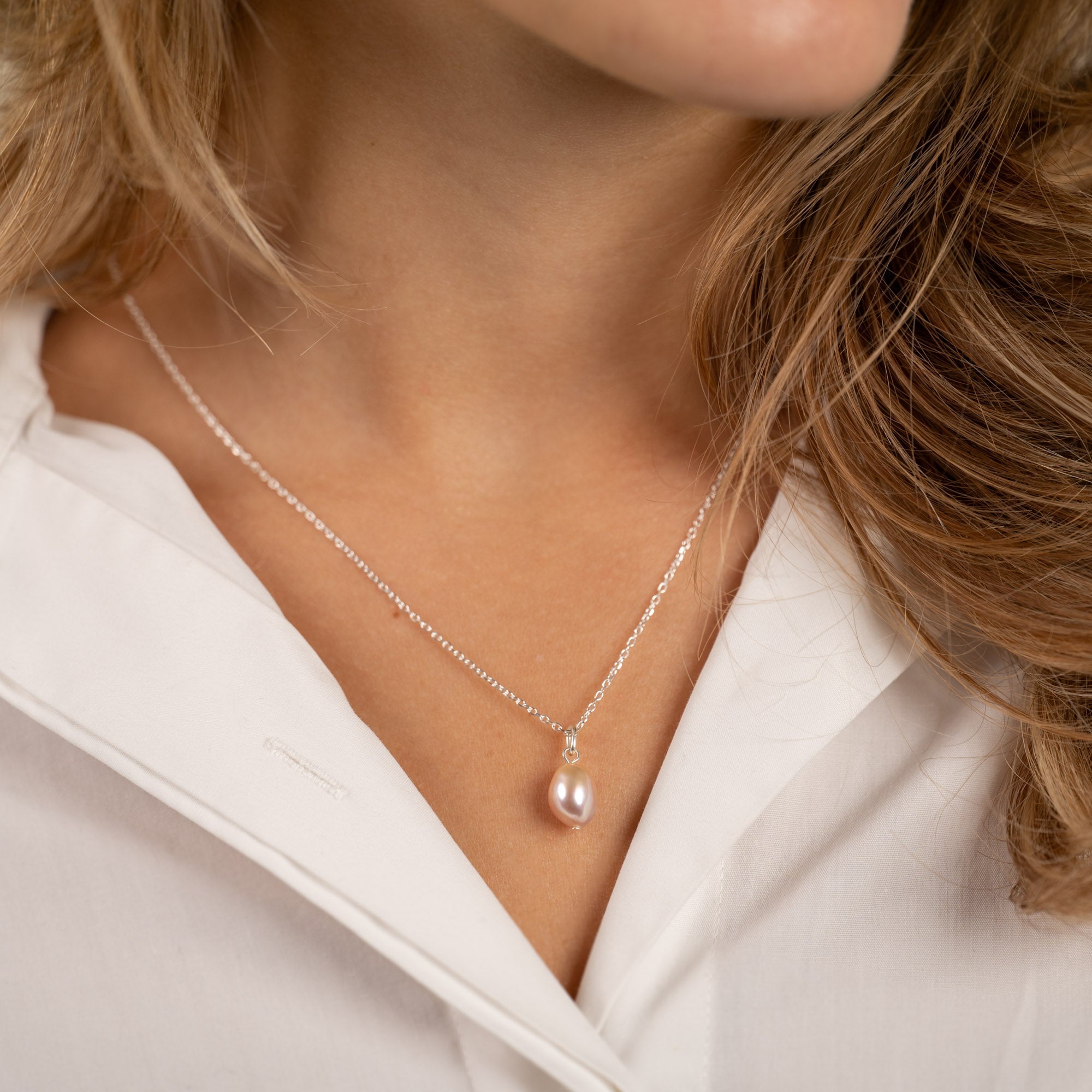 NOELLA PEARL SILVER PENDANT – Sisi Copenhagen