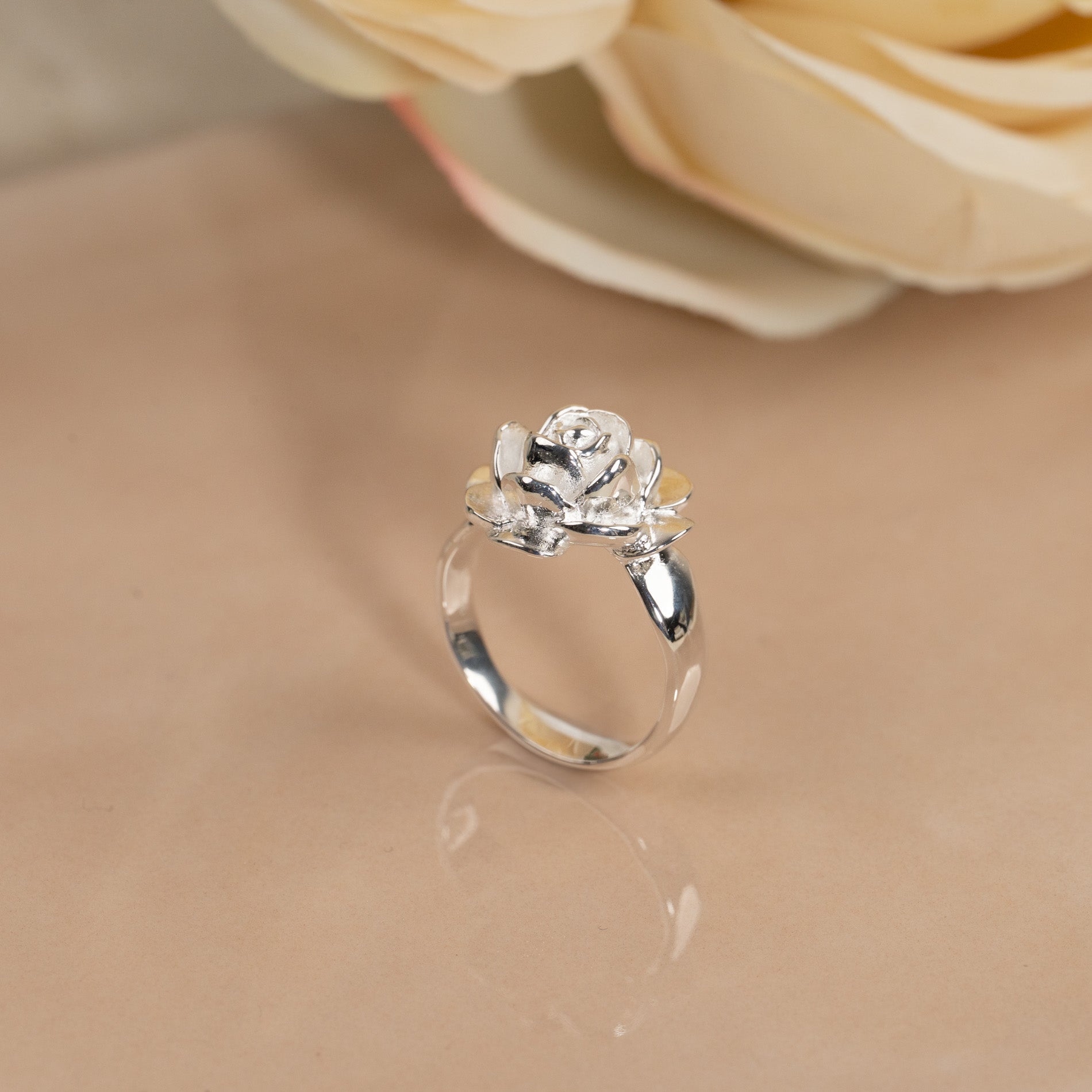 ROSIE SILVER RING – Sisi Copenhagen